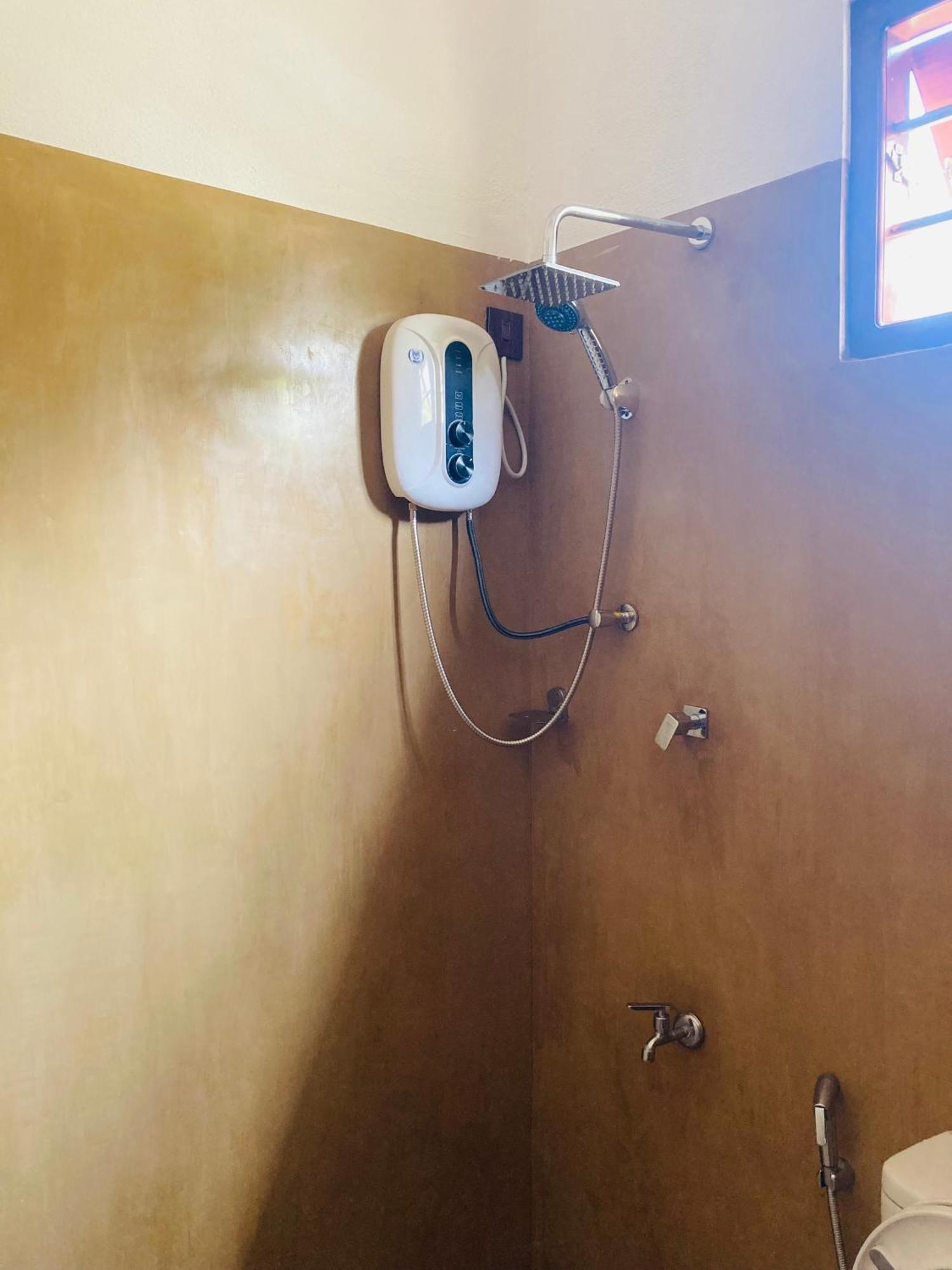 Ayubowan Hiriketiya Lägenhet Dikwella Exteriör bild